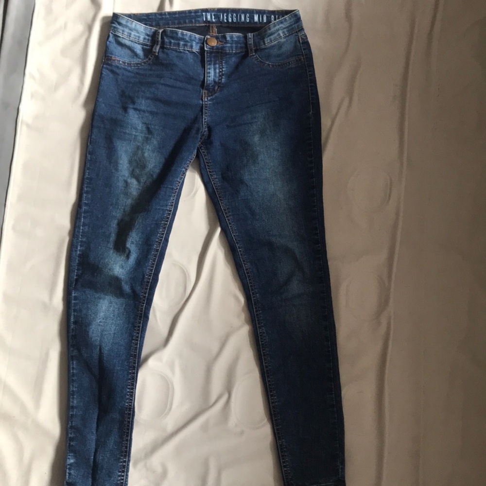 NICE comfortable jeans!